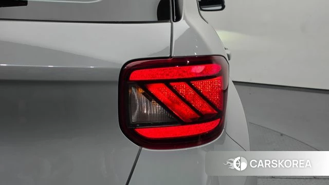 Hyundai Venue id 4904557 из Кореи 15
