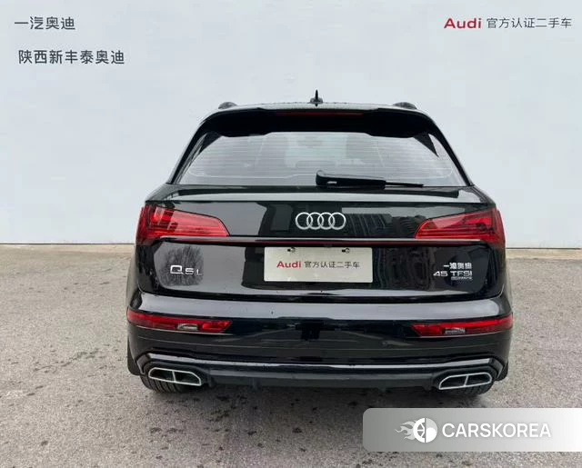 Audi Q5L id 4263773 из Китая 15