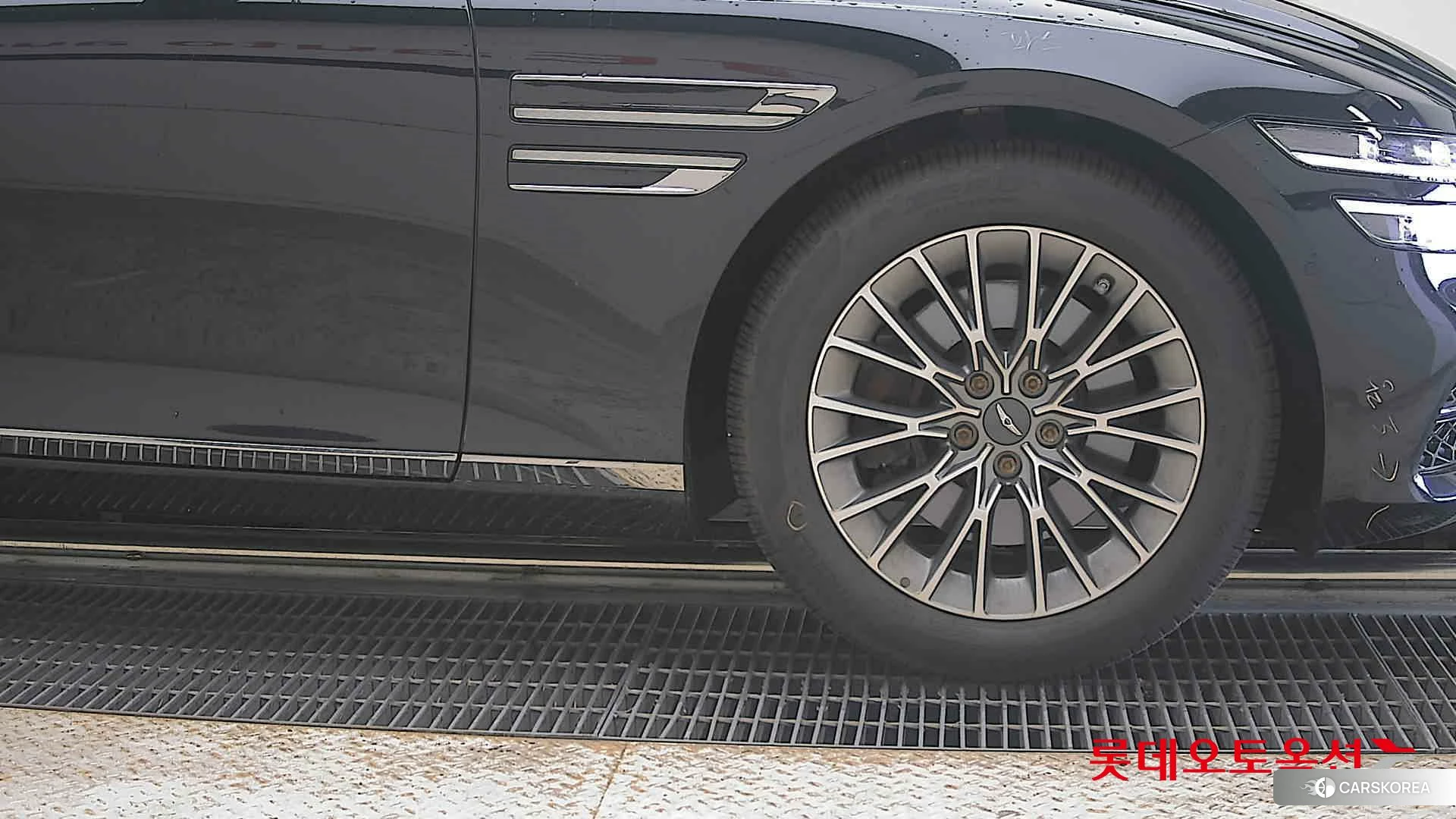 Hyundai G80 id 4498354 из Кореи 15