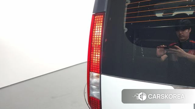 Hyundai Staria id 4308933 из Кореи 15