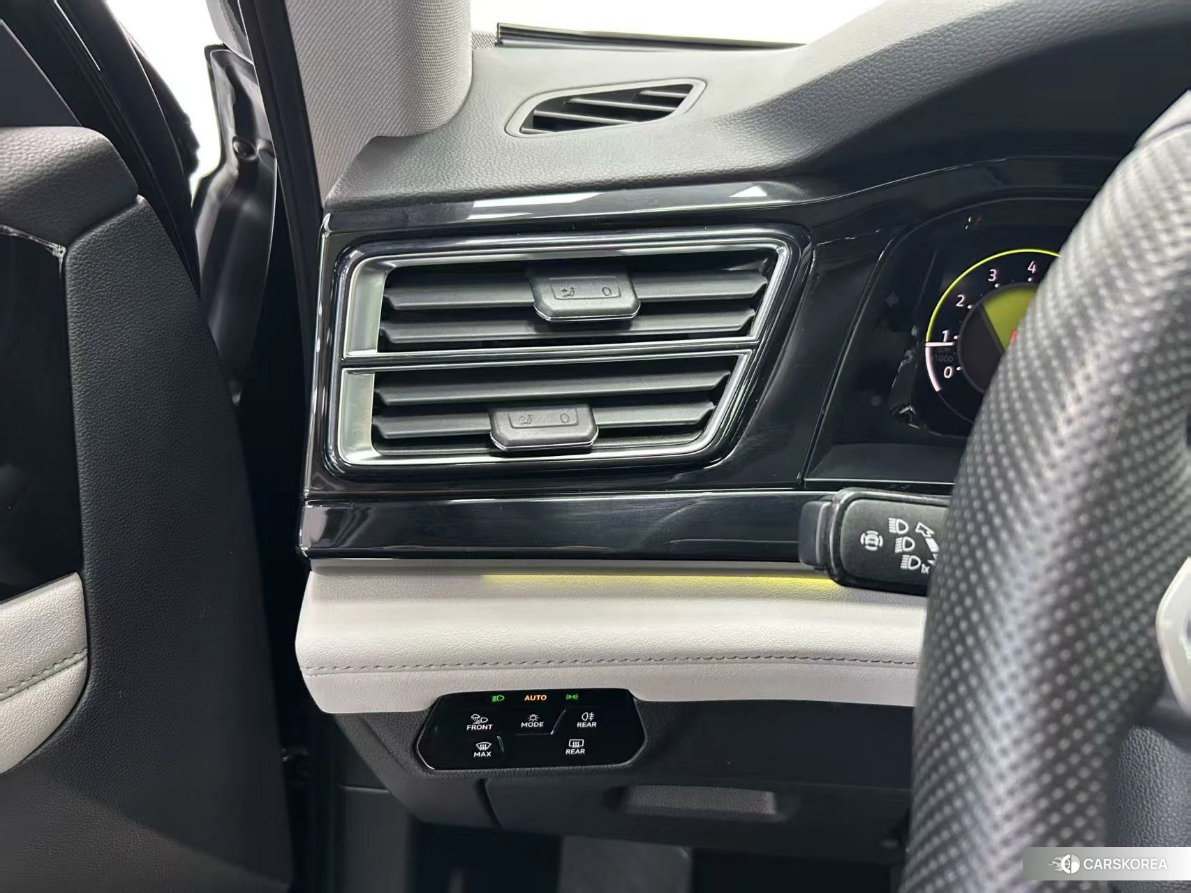 Volkswagen Tourang id 4504915 из Китая 15