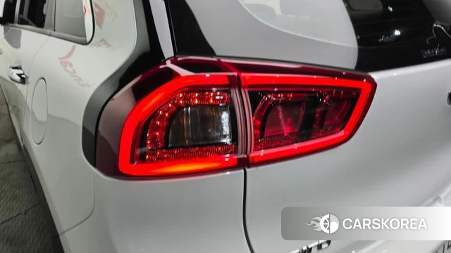 Kia Niro id 4325795 из Кореи 15