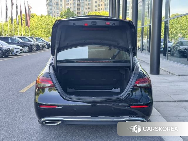 Mercedes-Benz E-class id 4300744 из Китая 15