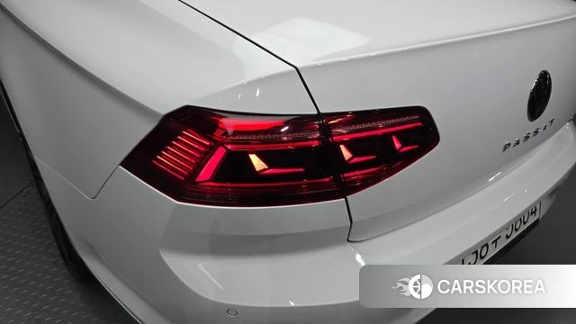 Volkswagen Passat GT (B8) id 4402276 из Кореи 15