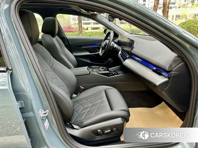 BMW 5 series (imported) id 3909106 из Китая 15