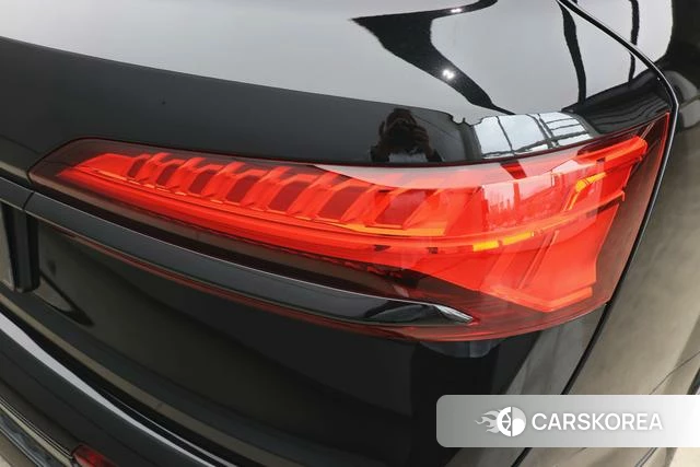 Audi Q7 id 4210420 из Китая 15