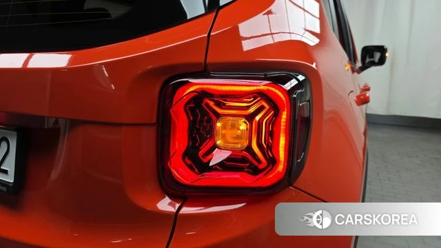 Jeep Renegade id 4501472 из Кореи 15