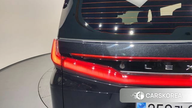 Lexus LM Second Generation id 4194175 из Кореи 15