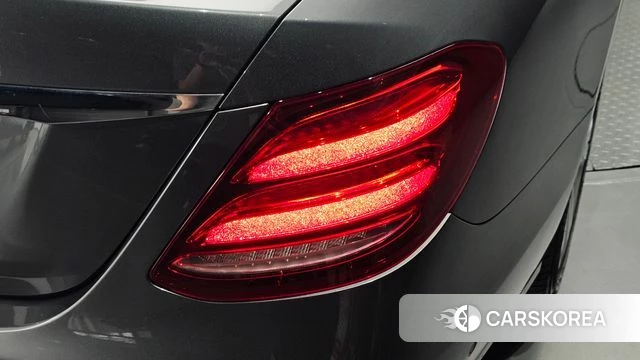 Mercedes-Benz E-Class W213 id 4837216 из Кореи 15