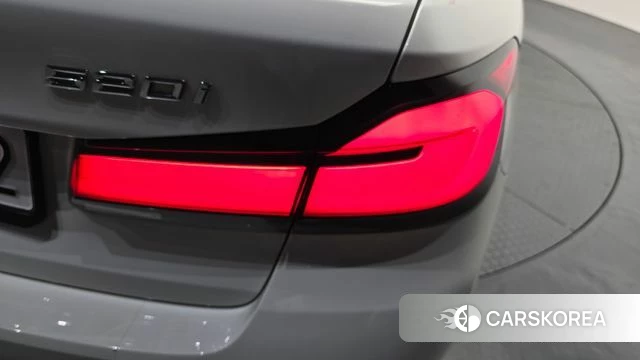 BMW 5 Series (G30) id 4401747 из Кореи 15