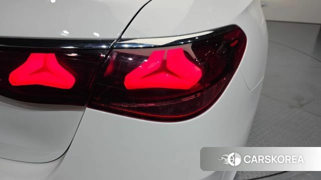 Mercedes-Benz E-Class W214 id 4321499 из Кореи 15