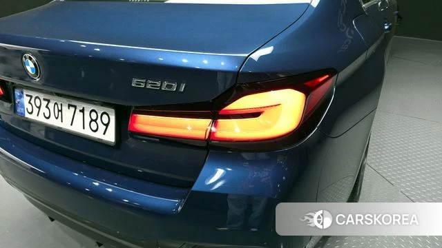 BMW 5 Series (G30) id 4187719 из Кореи 15