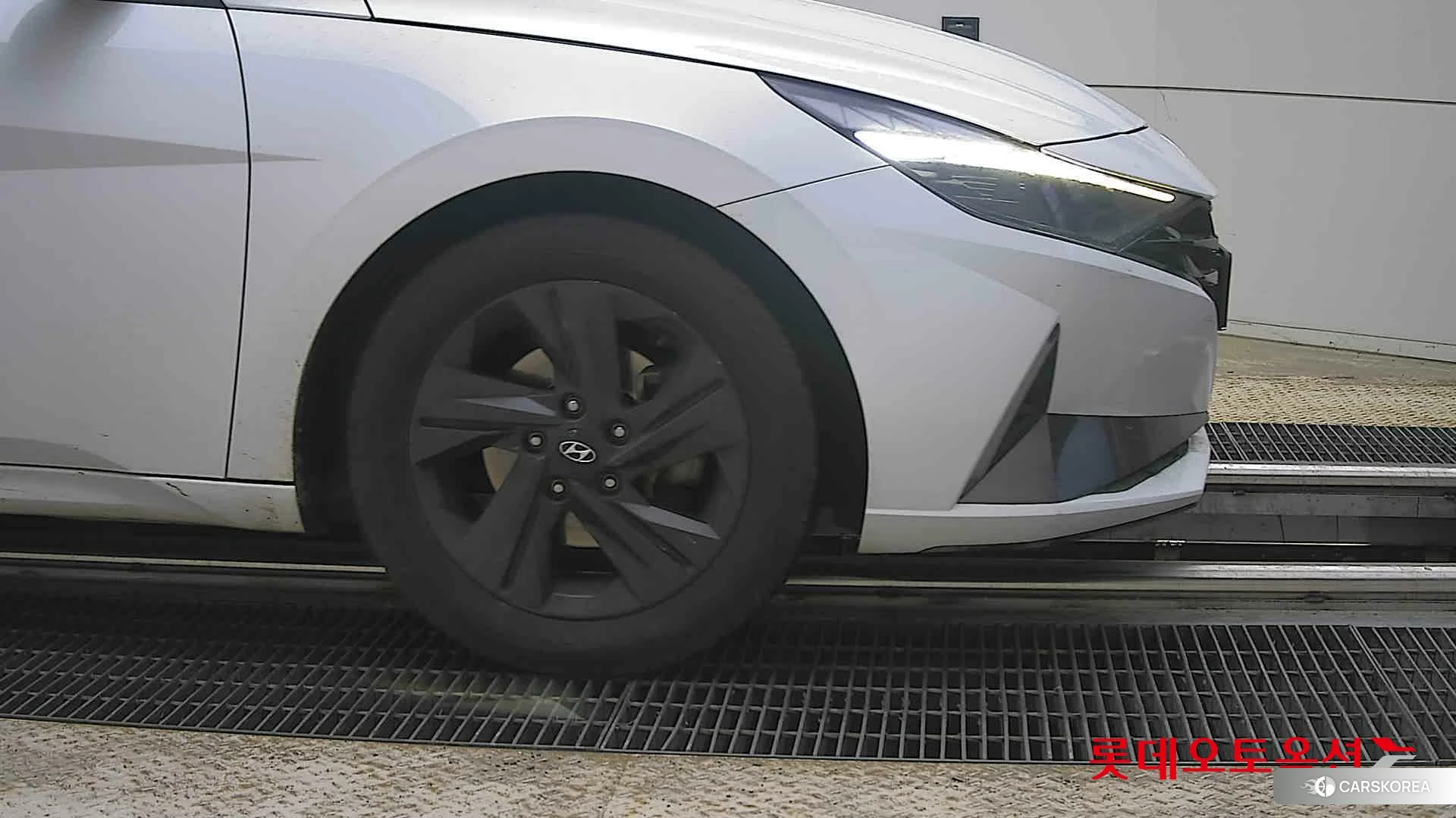 Hyundai Avante id 4289421 из Кореи 15