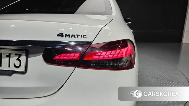 Mercedes-Benz E-Class W213 id 4267474 из Кореи 15