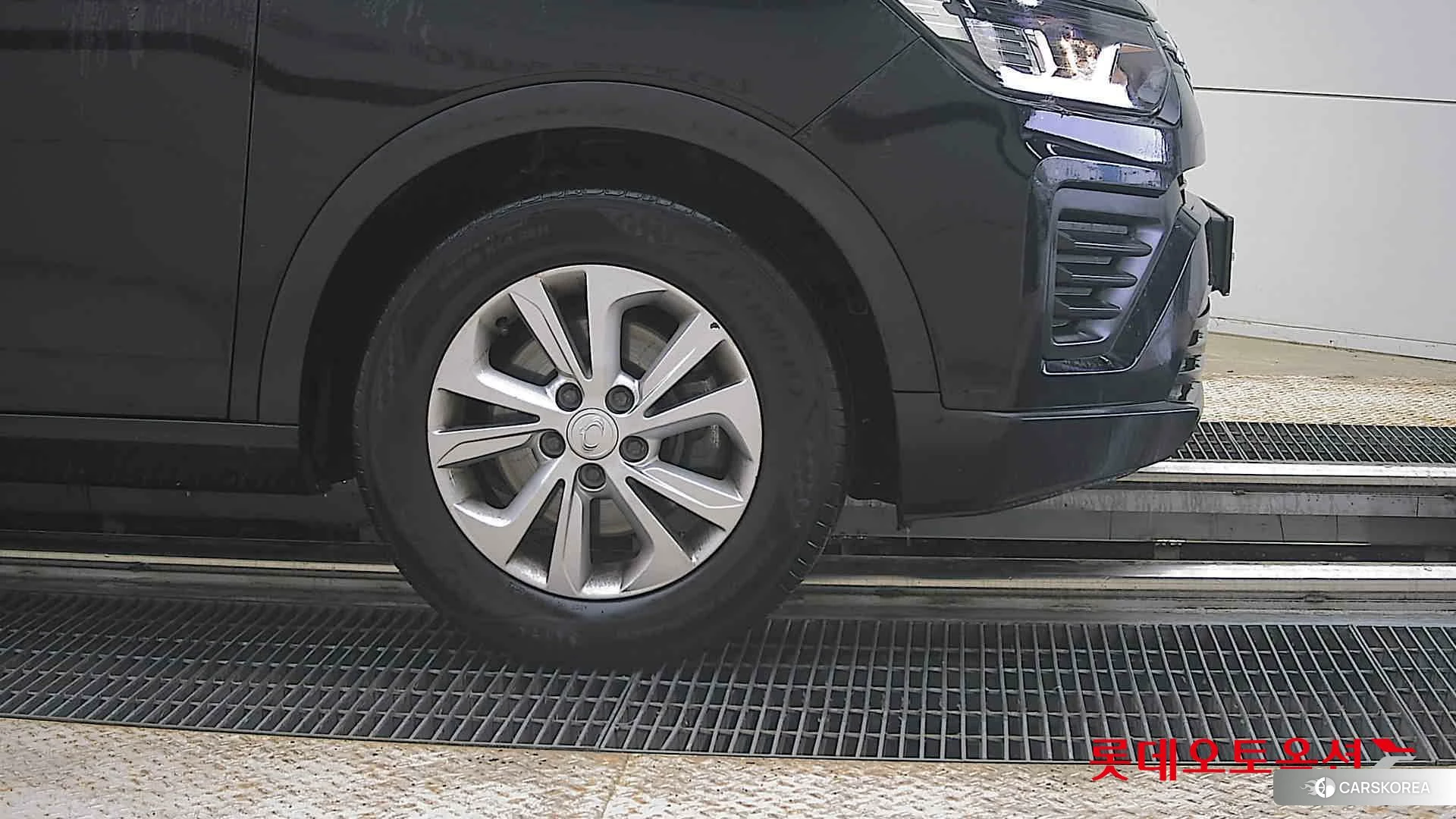 SsangYong Tivoli id 4352438 из Кореи 15