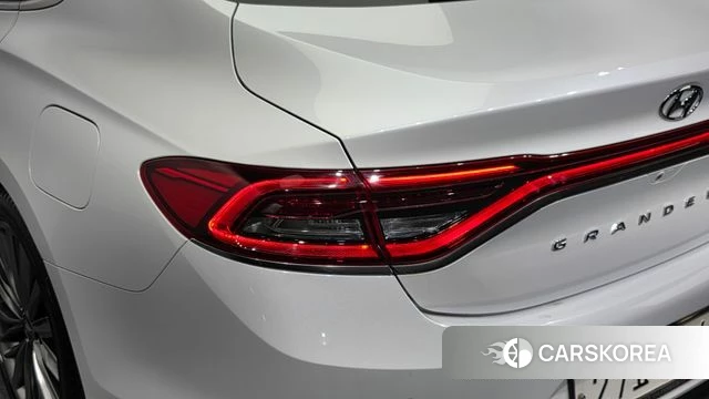 Hyundai Grandeur IG id 4718100 из Кореи 15