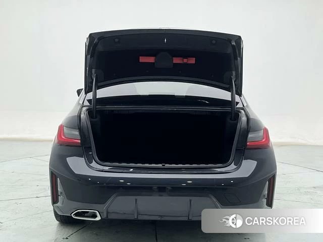 BMW 3 series id 4335731 из Китая 15