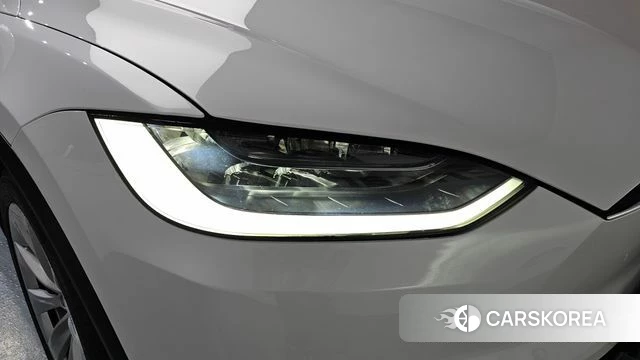Tesla Model X id 4377974 из Кореи 15