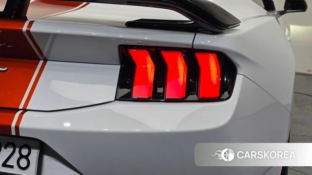 Ford Mustang 7th Generation id 4743813 из Кореи 15