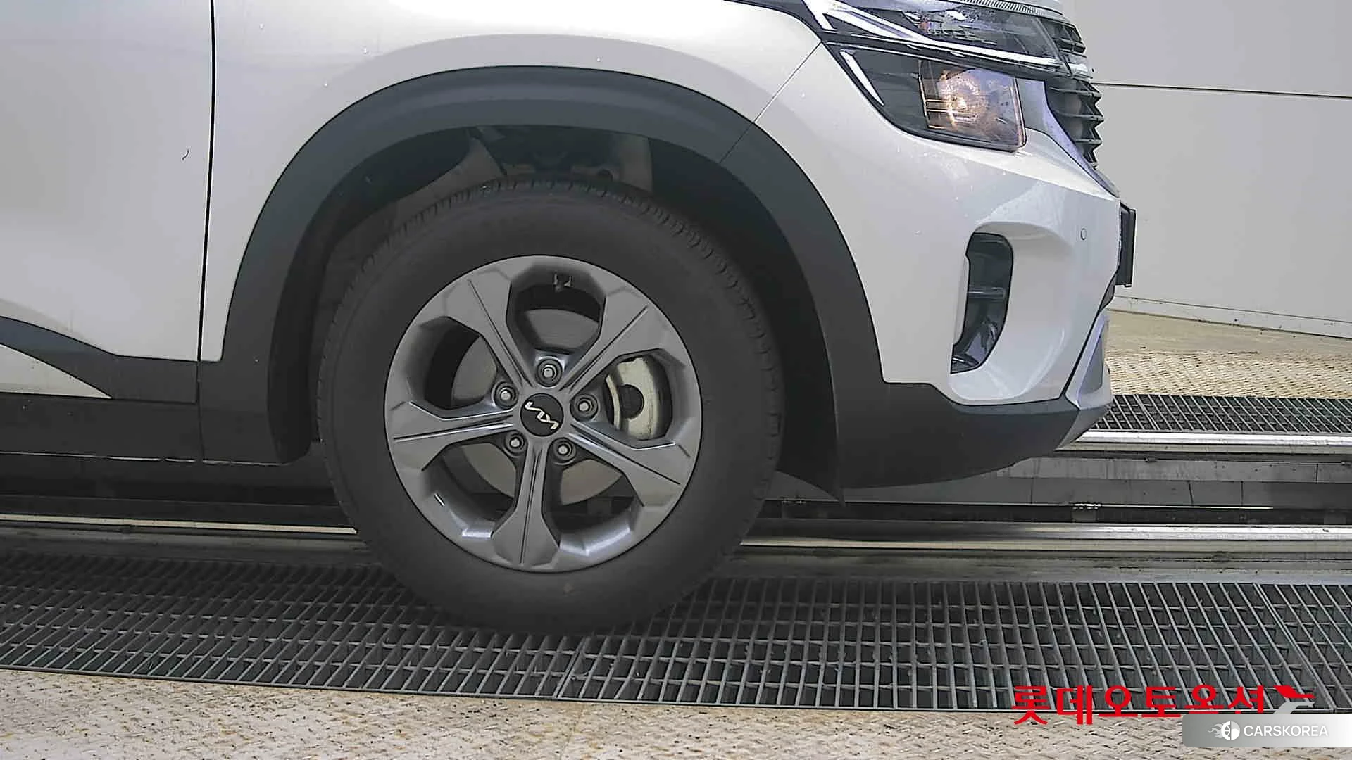Kia Seltos id 4289446 из Кореи 15