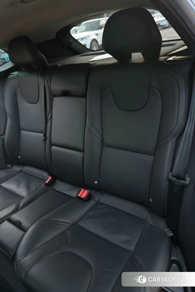 Volvo V40 id 4210924 из Китая 15