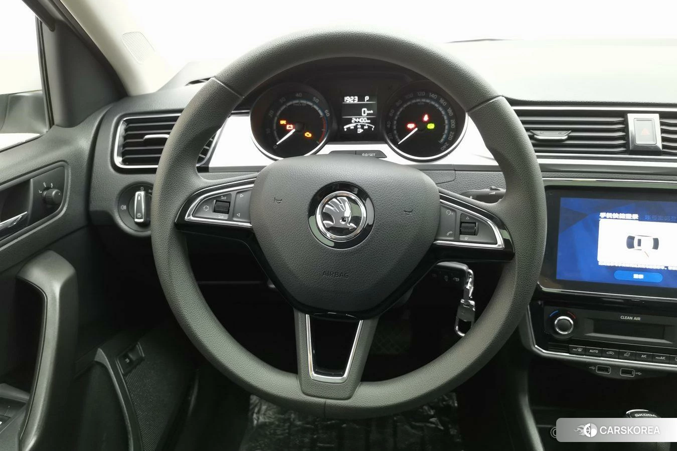 Skoda Xin Rui id 4407604 из Китая 15