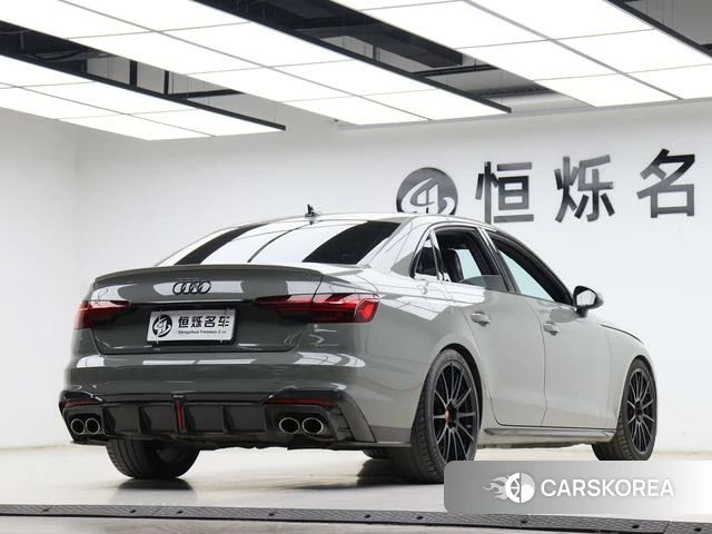 Audi S4 id 4366176 из Китая 15