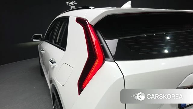 Kia Di Ol Nu Niro id 4898079 из Кореи 15
