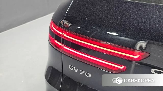 Genesis GV70 id 4580897 из Кореи 15