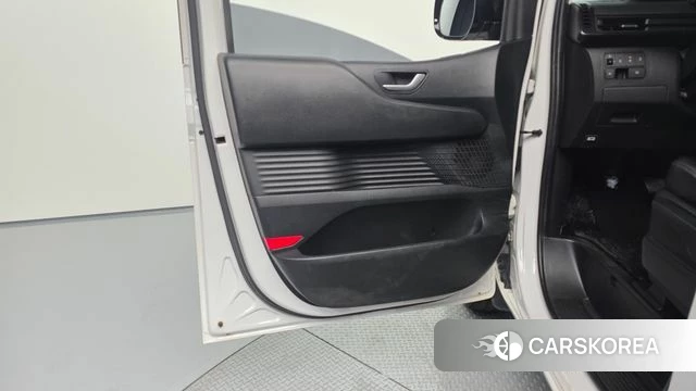 Hyundai Staria id 4360835 из Кореи 15