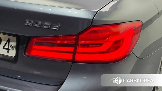 BMW 5 Series (G30) id 4865571 из Кореи 15