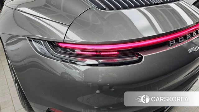 Porsche 911(992) id 4361671 из Кореи 15
