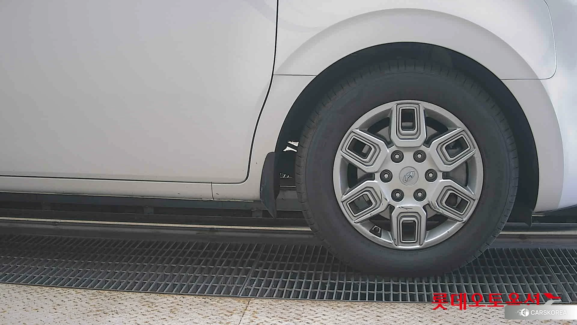 Hyundai Staria id 4902539 из Кореи 15