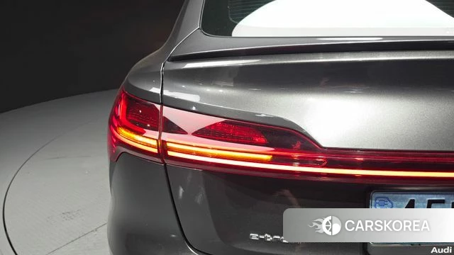 Audi e-Tron id 4494678 из Кореи 15