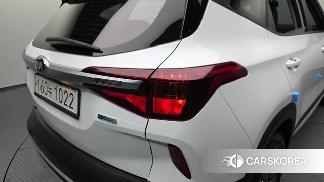Kia Seltos id 4304001 из Кореи 15