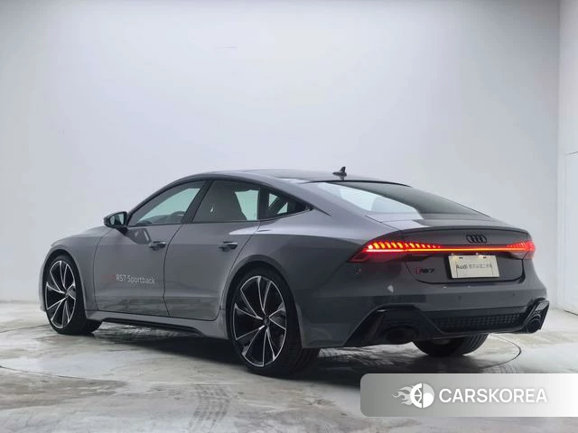 Audi RS 7 id 4368371 из Китая 15
