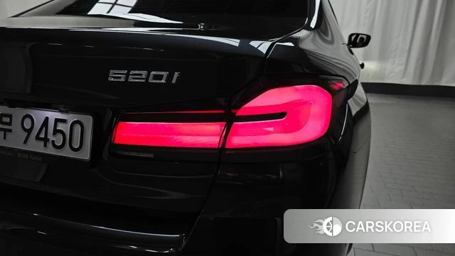 BMW 5 Series (G30) id 4774317 из Кореи 15