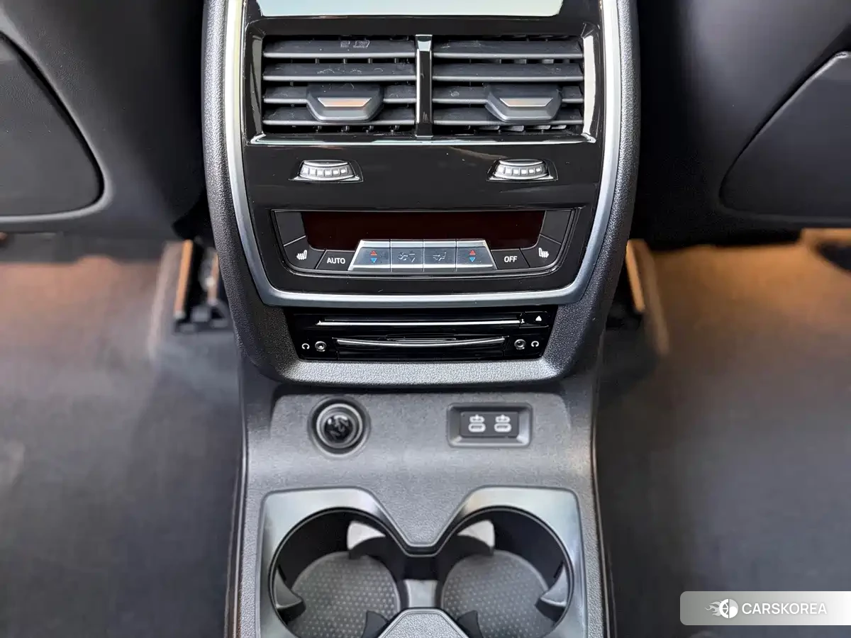 BMW X7 id 4664496 из Китая 15