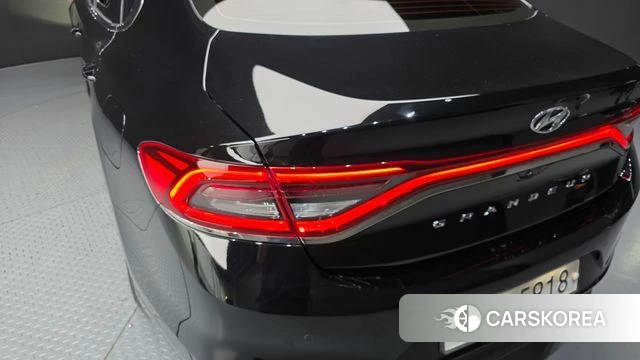 Hyundai Grandeur IG id 4339475 из Кореи 15