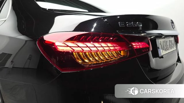 Mercedes-Benz E-Class W213 id 4632157 из Кореи 15