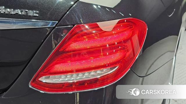 Mercedes-Benz E-Class W213 id 4626517 из Кореи 15