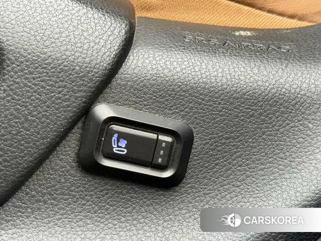 Lexus UX id 3857868 из Китая 15