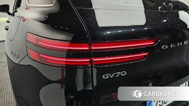 Genesis GV70 id 4224037 из Кореи 15