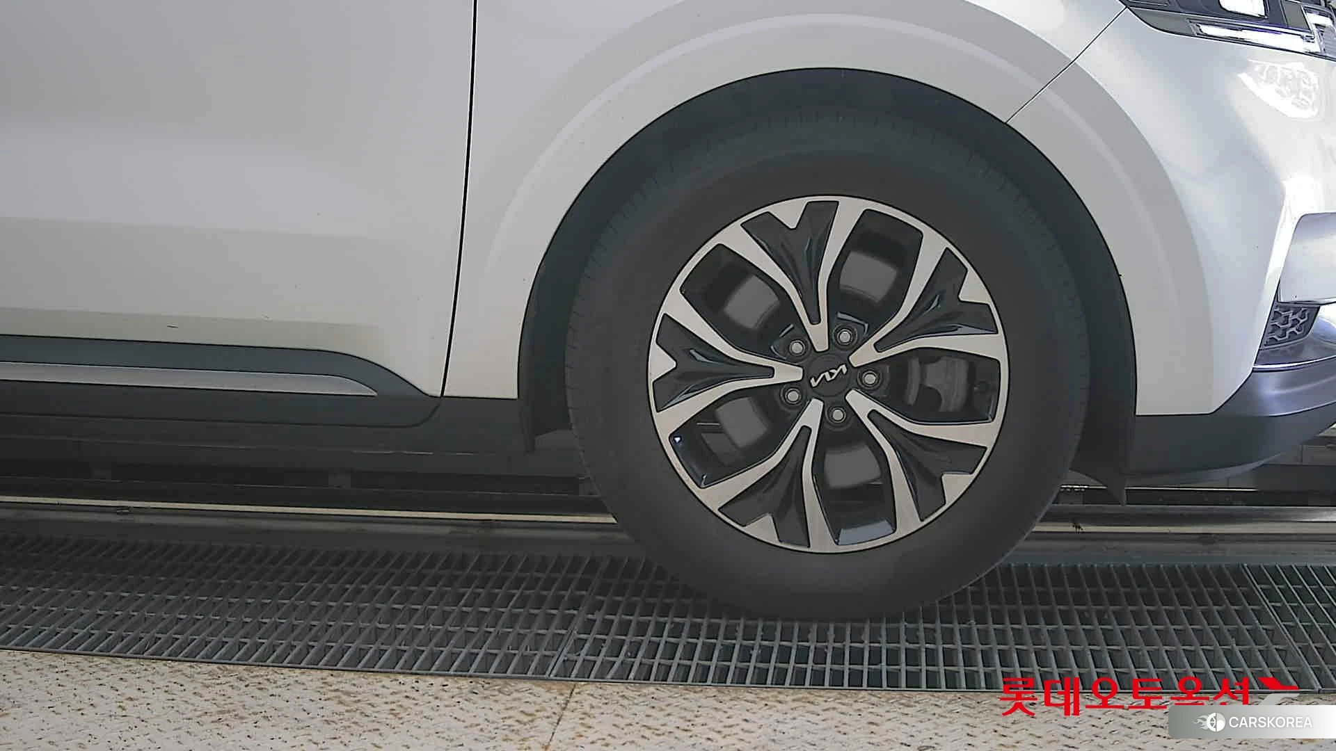 Kia Carnival id 4664344 из Кореи 15
