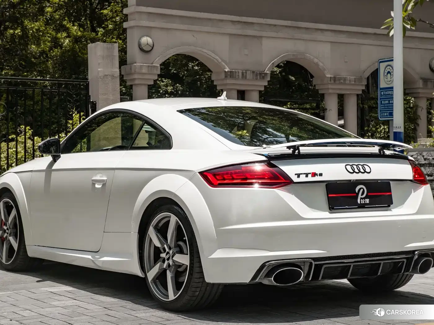 Audi TT RS id 4601874 из Китая 15