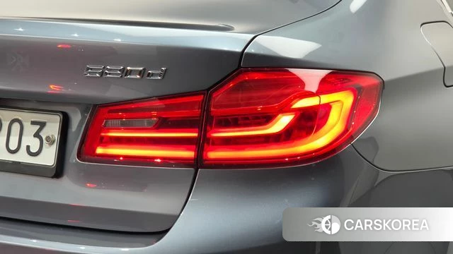 BMW 5 Series (G30) id 4943685 из Кореи 15