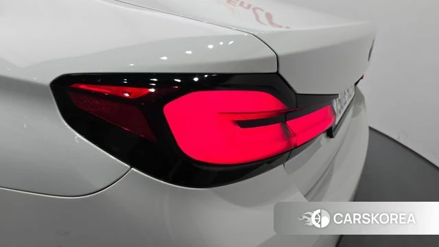 BMW 5 Series (G30) id 4223288 из Кореи 15