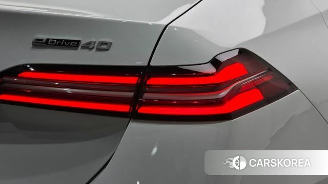 BMW i5 (G60) id 4897885 из Кореи 14