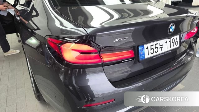 BMW 5 Series (G30) id 4343171 из Кореи 15