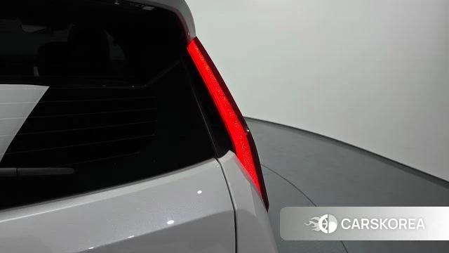 Kia Di Ol Nu Niro id 4422935 из Кореи 15
